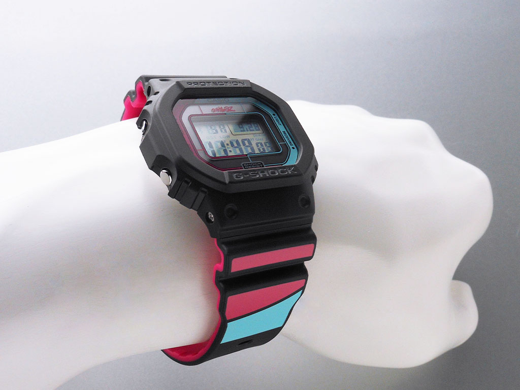 G-SHOCK 腕時計 GORILLAZコラボモデルGW-5600GZ-1JRメンズ